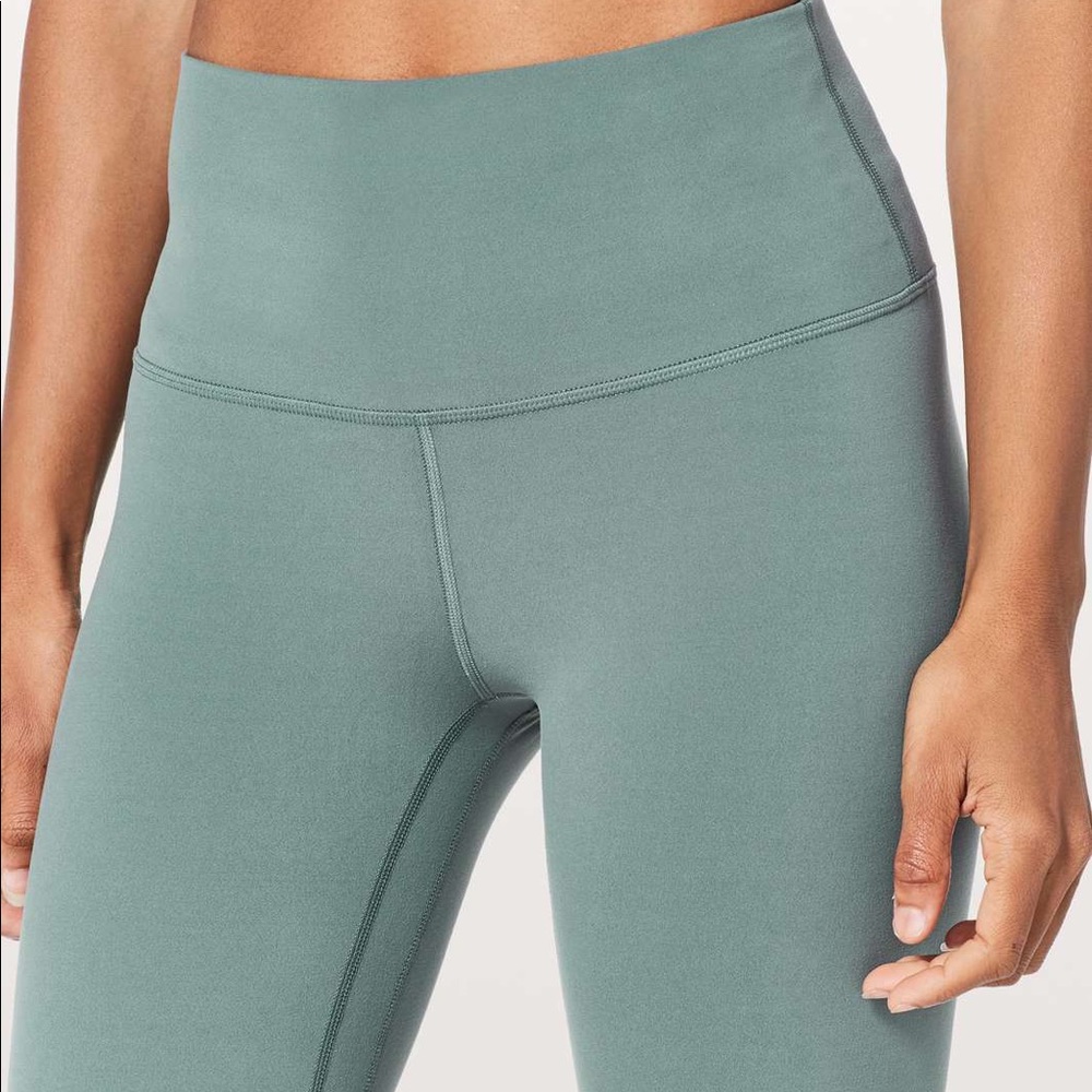 Sea Steel align pant lululemon size 2, 28”
